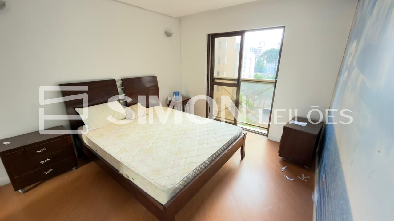 Apartamento em Curitiba - PR
